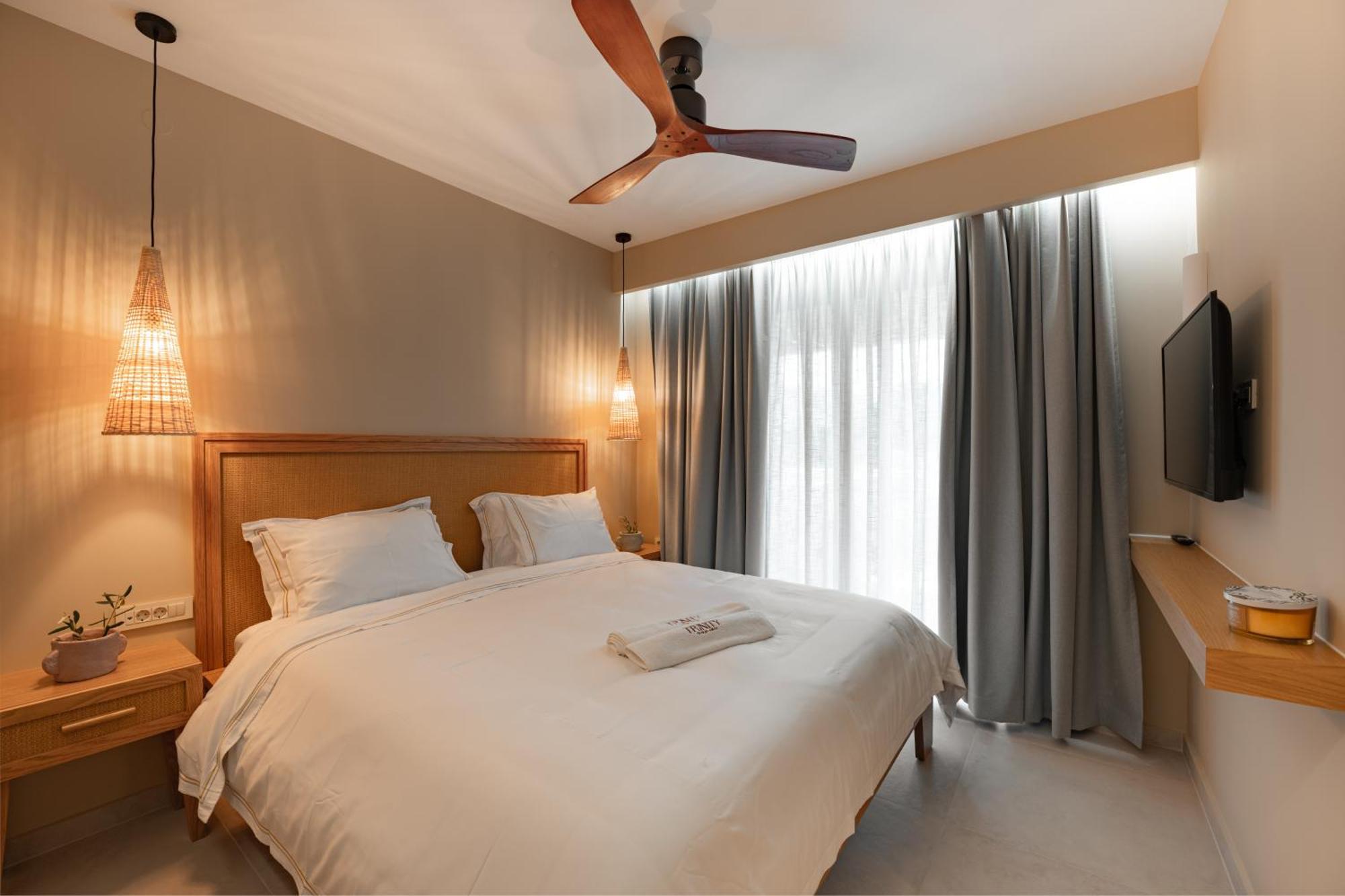 Trinity Design Suites Valanidorachi Exterior foto