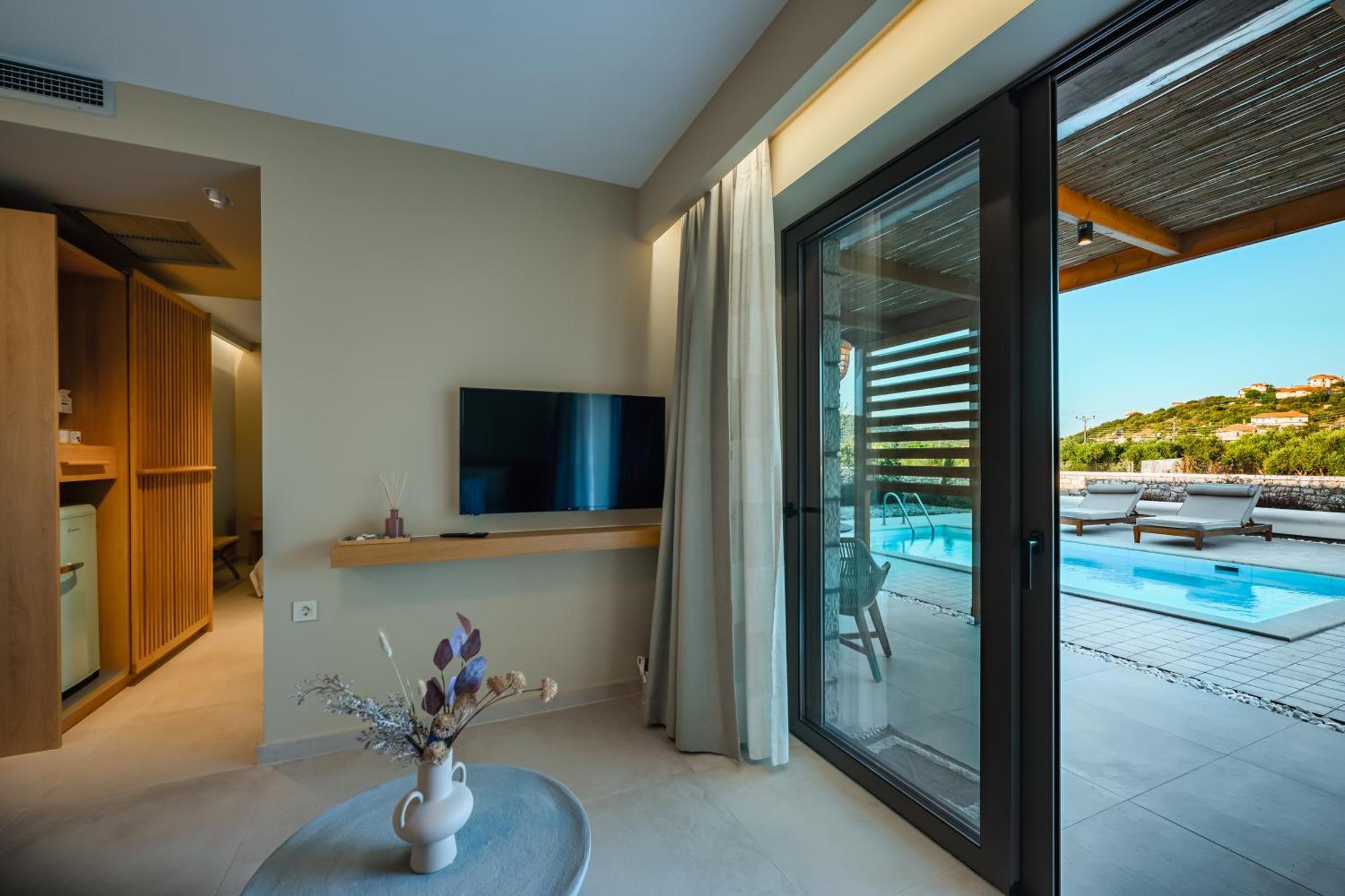 Trinity Design Suites Valanidorachi Exterior foto